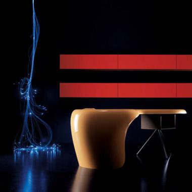 Італійський Дизайнерский стіл для керівника UNO DellaRovere