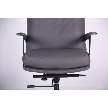 Chair KENNEDY (KENNEDY) AMF